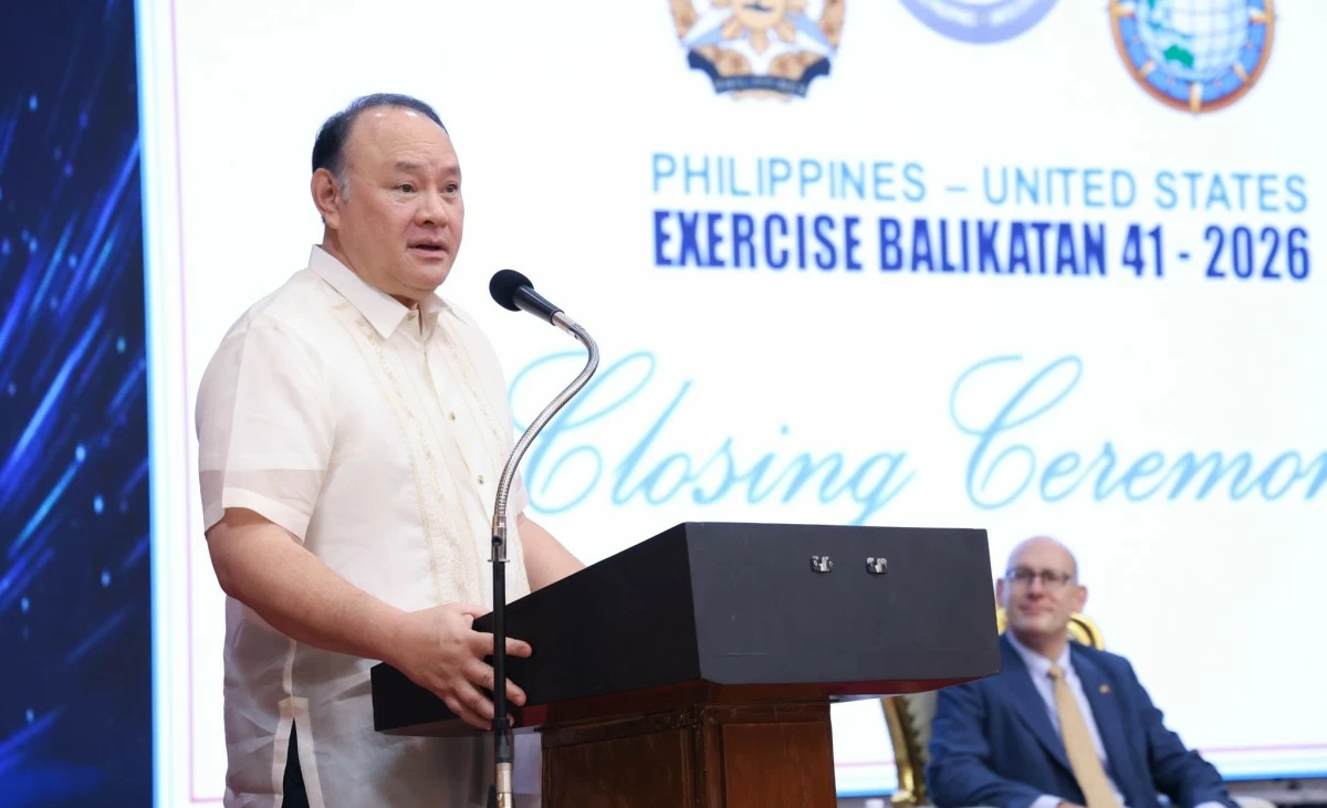 The Armed Forces of the Philippines (AFP) and the United States military wrap up the 41st iteration of “Exercise Balikatan” on May 8, 2026 at Camp Aguinaldo in Quezon City as defense and military leaders described the drills as preparation for “warfighting in the 21st century” amid rising regional tensions. Department of National Defense (DND) Secretary Gilberto Teodoro Jr. led the closing ceremony which featured the ceremonial furling of the Balikatan flag by Admiral Samuel Paparo, commander of the US Indo-Pacific Command (Indopacom), and AFP Chief, General Romeo Brawner Jr. to symbolize the end of the two-week-long drills. (Photo: DND)