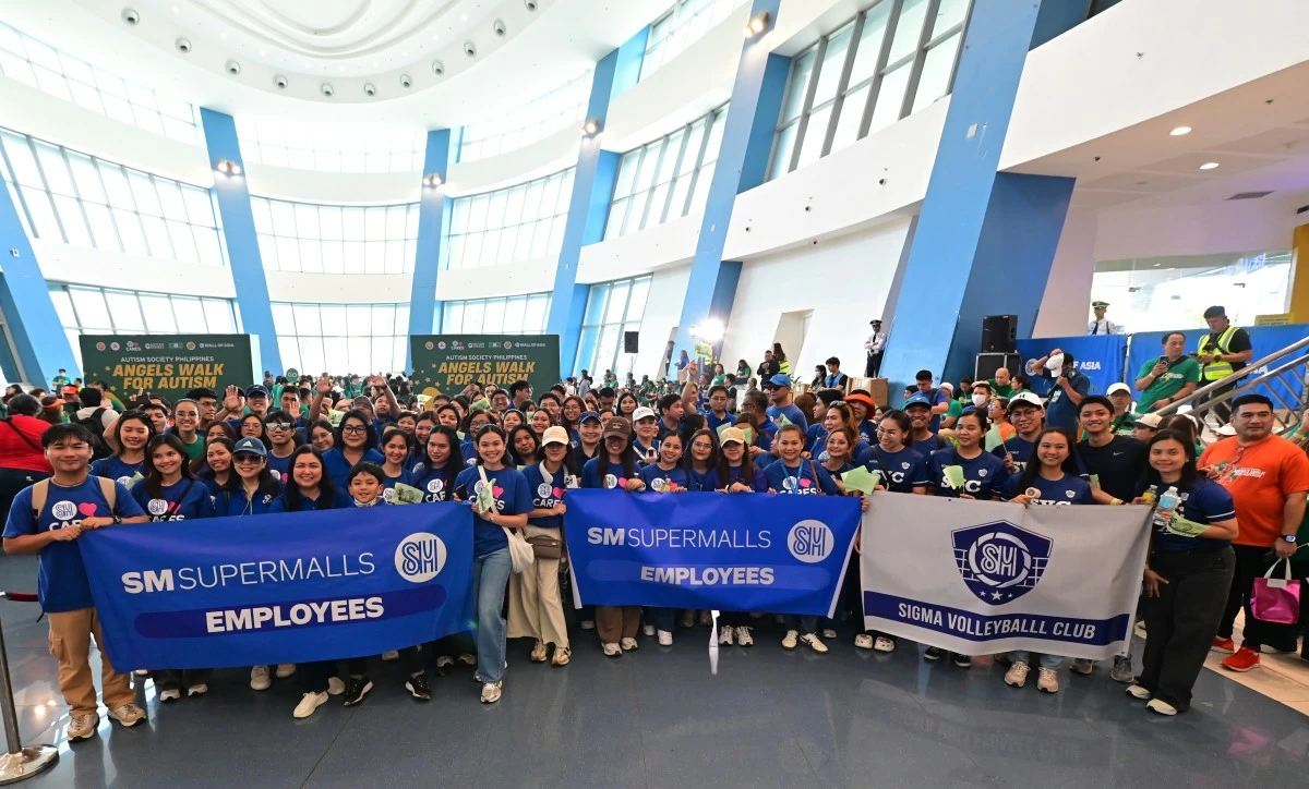 SM employee volunteers gather in solidarity during the ASP Angels Walk for Autism 2026, demonstrating corporate and community support for autism inclusion.