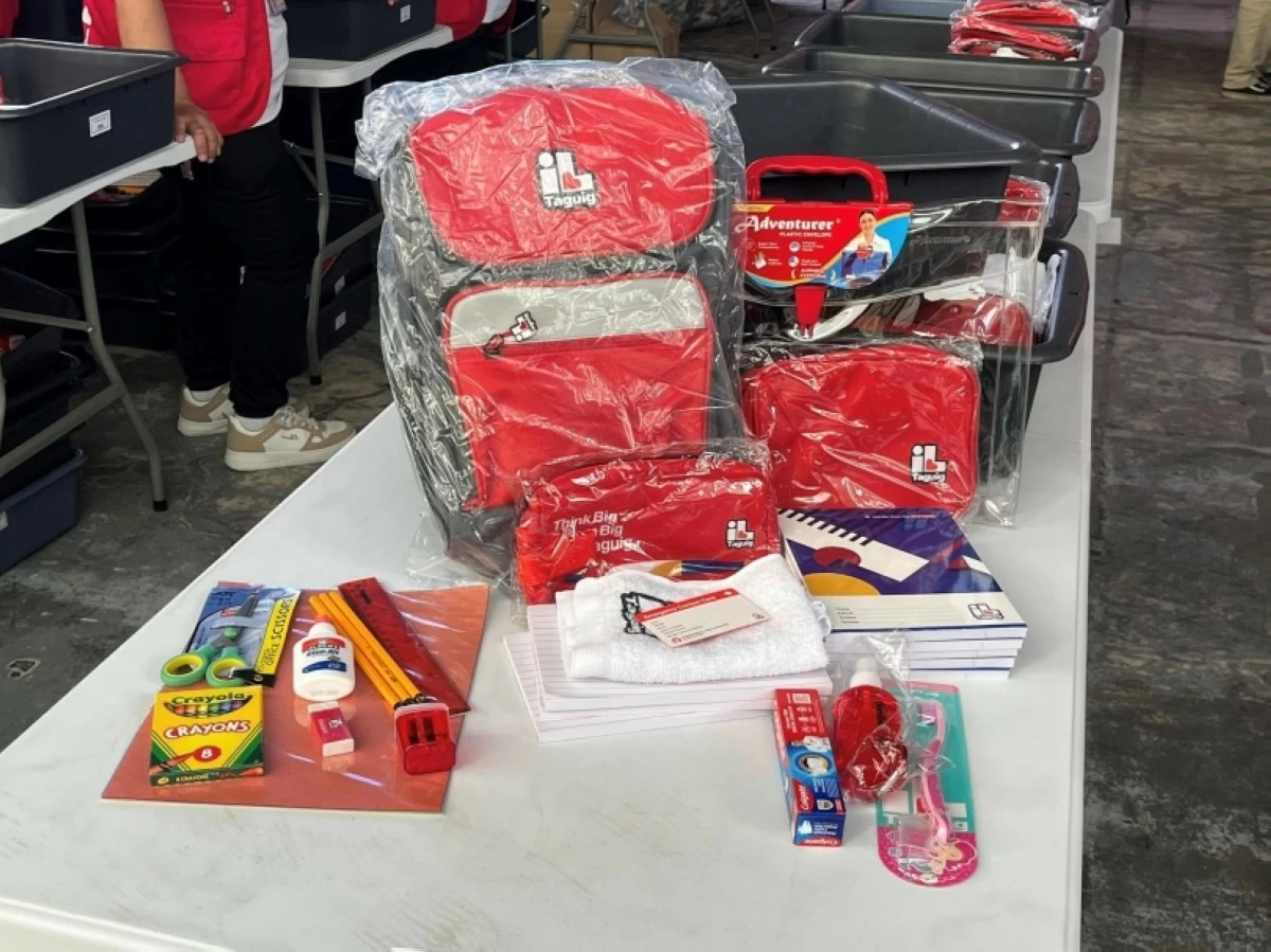 The school package to be distributed by the Taguig City government (Photo from the Taguig City government's Facebook page) 