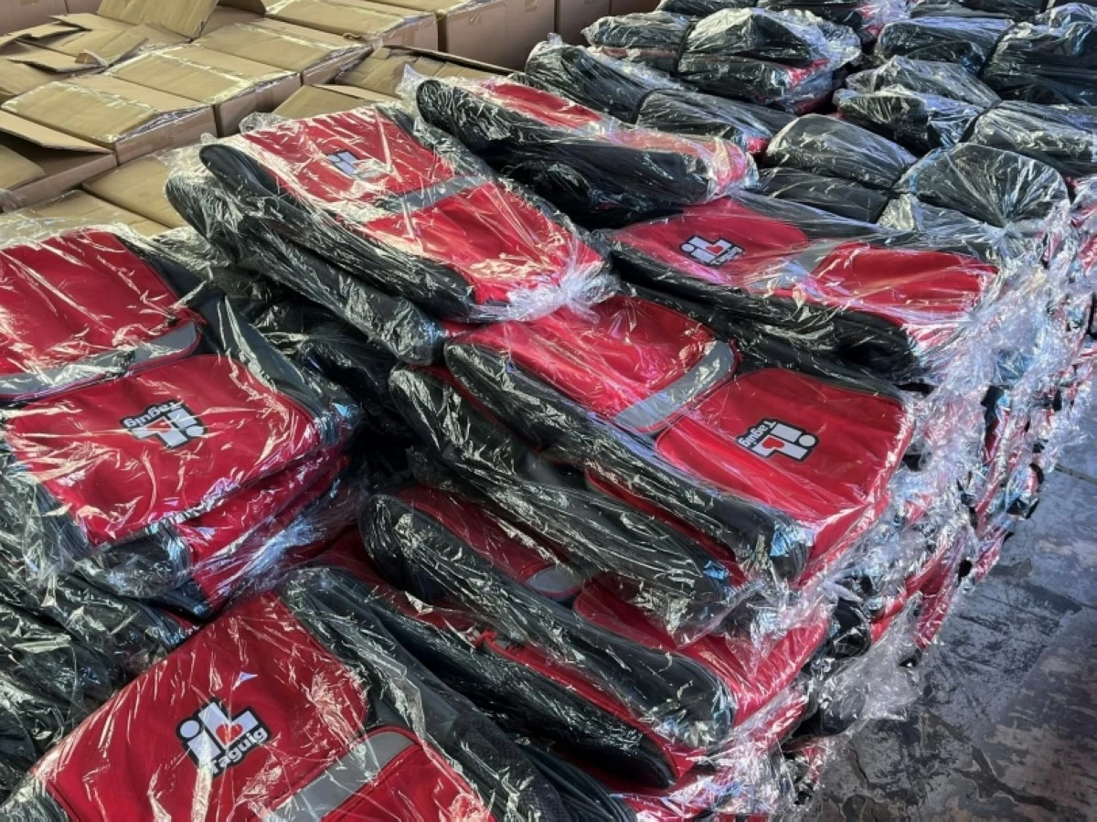 The school package to be distributed by the Taguig City government (Photo from the Taguig City government's Facebook page) 