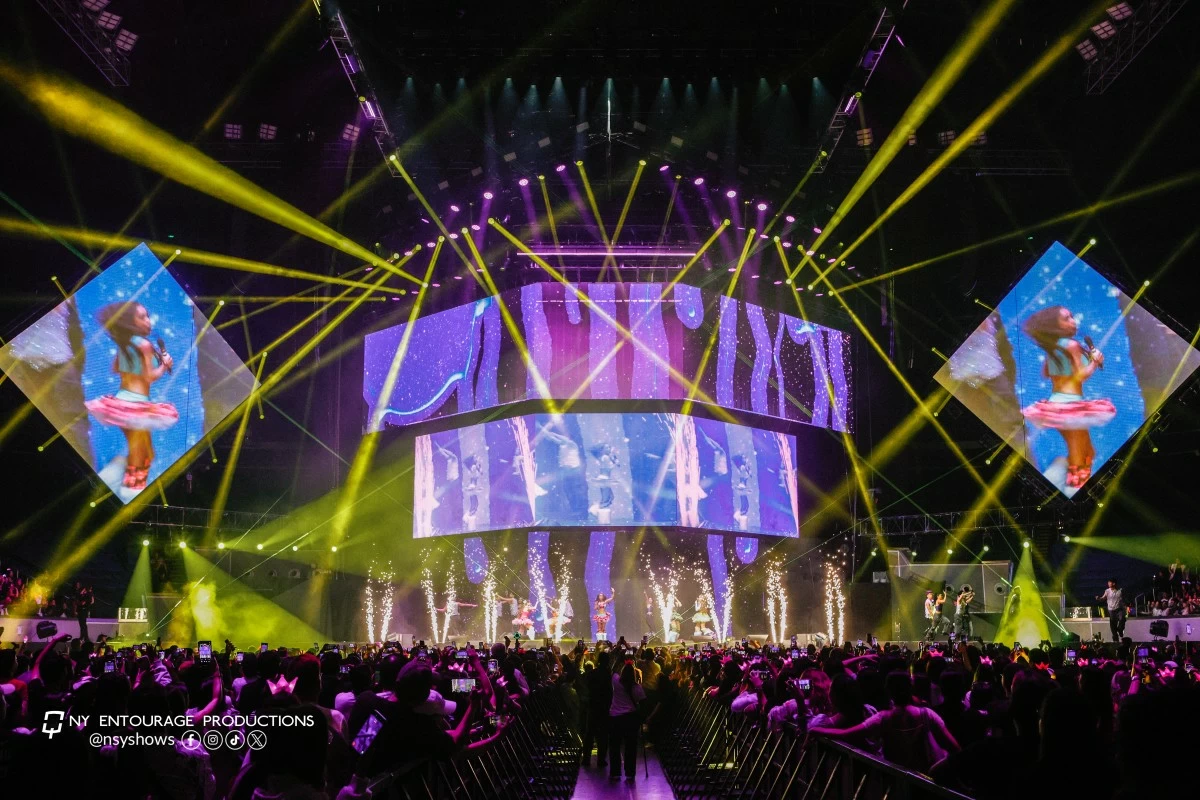 Photos from the “Final Rawnd 6” in Moa from NY ENTOURAGE Productions
