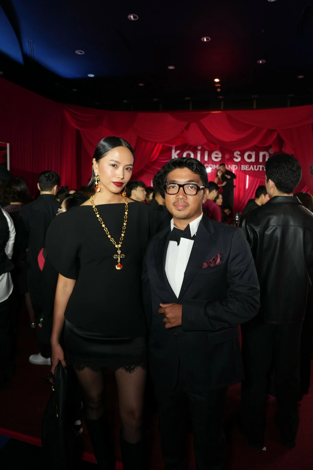 (From left) Charlene Almarvez, MJ Mutuc
