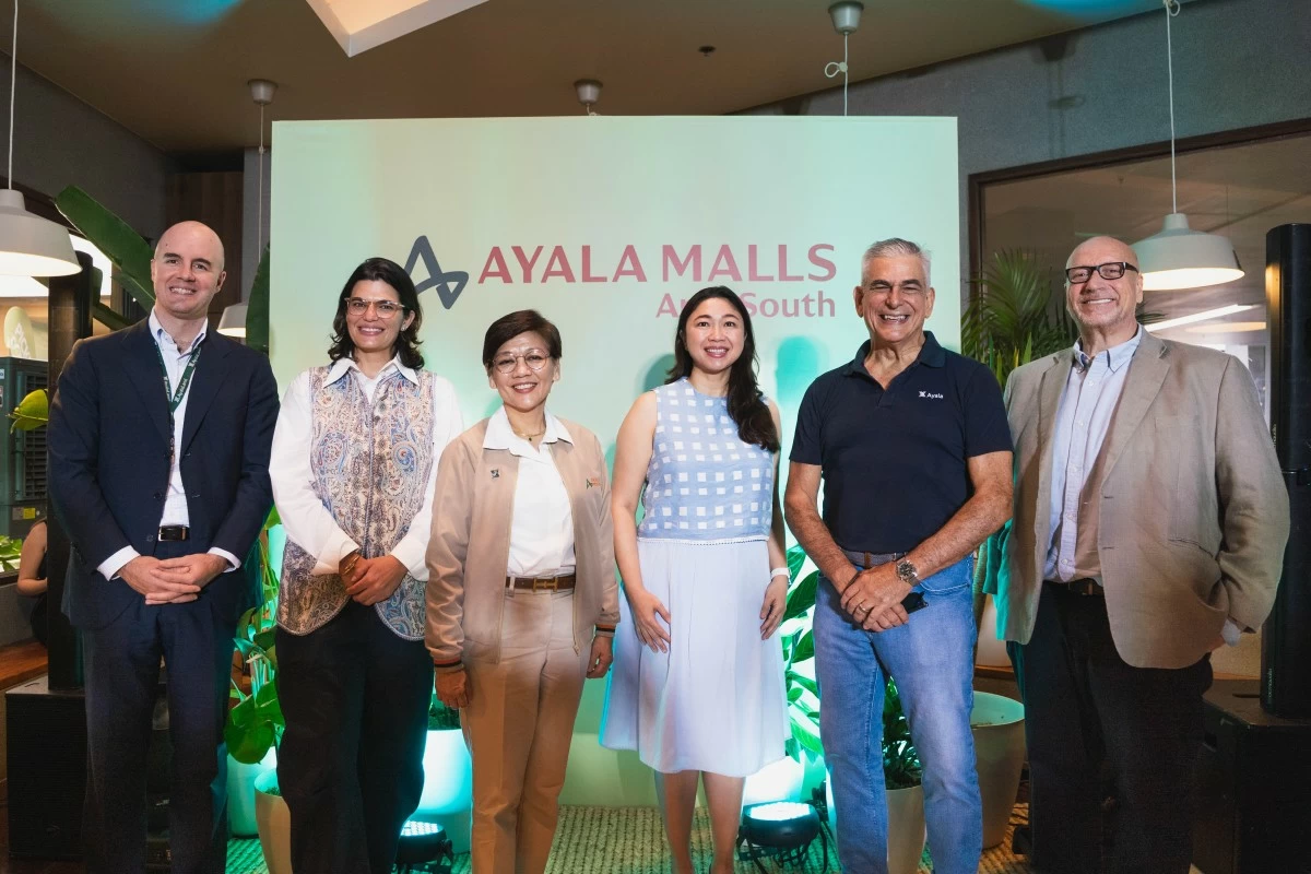 Jaime Zobel Urquijo, head of Urban Estates, ALI; Mariana Zobel de Ayala, head, Ayala Land Leasing and Hospitality Group; Meean Dy, president and CEO, ALI; Mayor Lani Cayetano - Taguig City; Jaime Zobel de Ayala, chairman, ALI; Paul Birkett, COO, Ayala Malls (Photo: Ayala Land Inc.)

