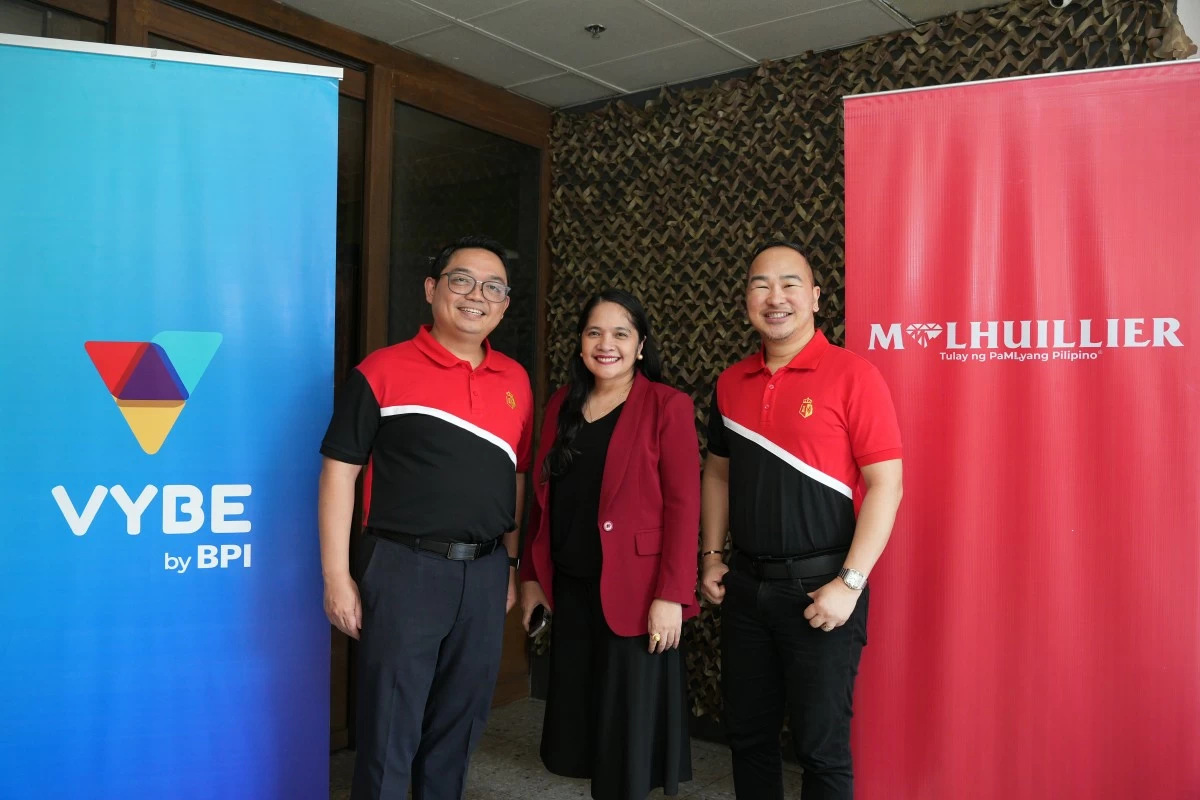 L-R: Christian Villegas, Digital Channels Head, BPI; Atty Joyce Robin, Sales Partnerships and Business Development Head, M Lhuillier; Eric Faustino, Digital Partnerships and Ecosystems Head, BPI