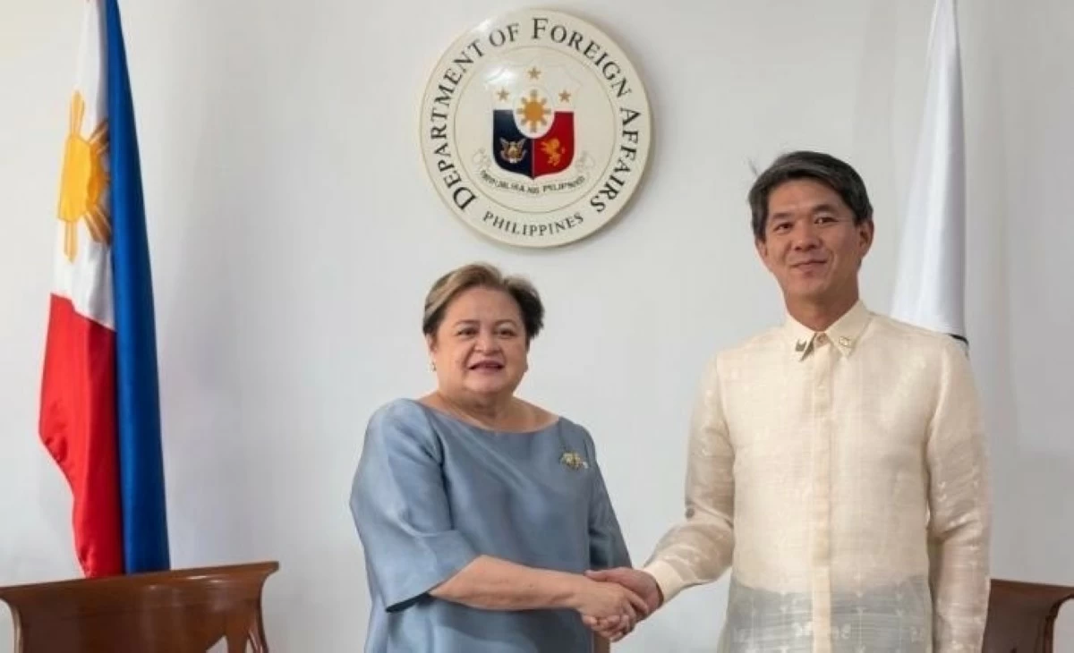Department of Foreign Affairs (DFA) Secretary Ma. Theresa Lazaro and Japanese Ambassador to the Philippines Endo Kazuya (Lazaro/X)