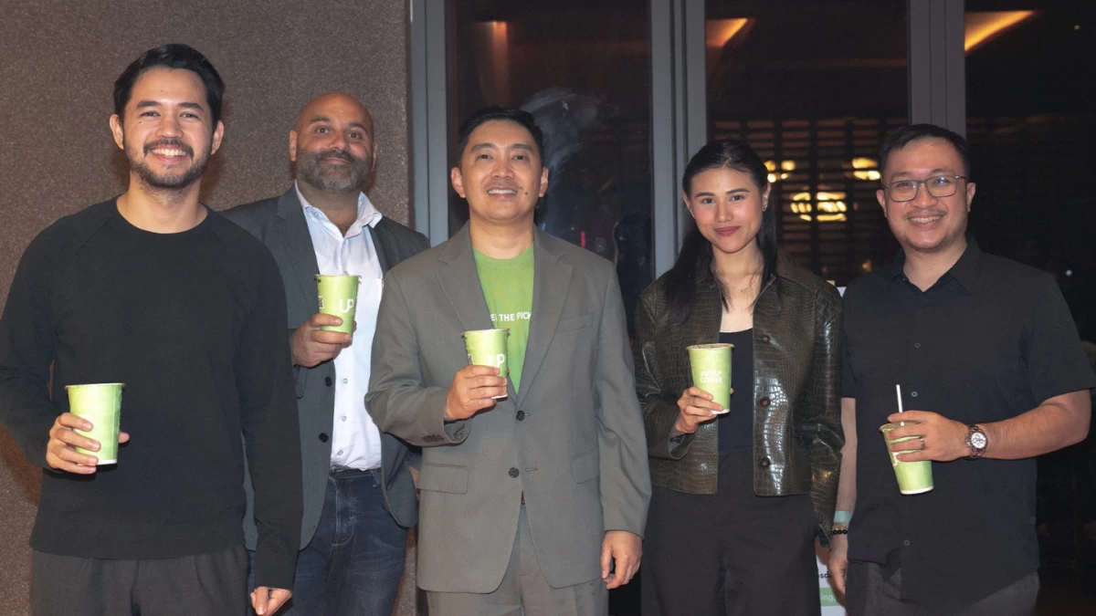 (From Left) Diego Lorenzo, PICKUP COFFEE co-founder, global chairman & CEO, Rami Chahwan, PICKUP COFFEE PH president and CEO, Francis Flores, PICKUP COFFEE global managing director, Bien Lee, PICKUP COFFEE co-founder and global chief brand officer, Kiko Macaalay, PICKUP COFFEE co-founder and global product and innovations head.