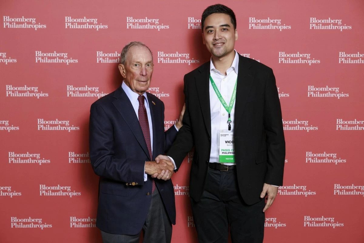 Michael Bloomberg, co-founder of Bloomberg, and Mayor Vico Sotto (Photo: Bloomberg Philanthropies)