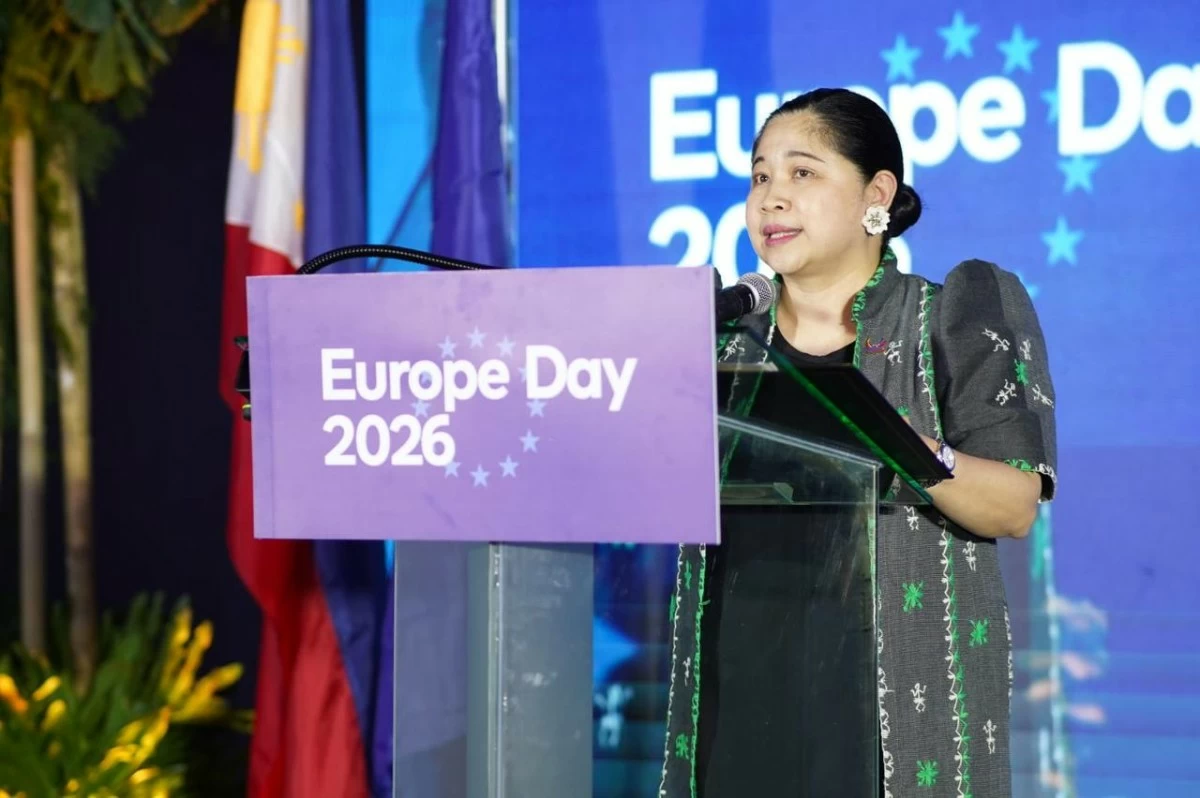DFA Undersecretary for Administration Ma. Theresa Dizon-de Vega gave a speech on behalf of the Philippine government, ending it with saying “thank you” in several European languages.