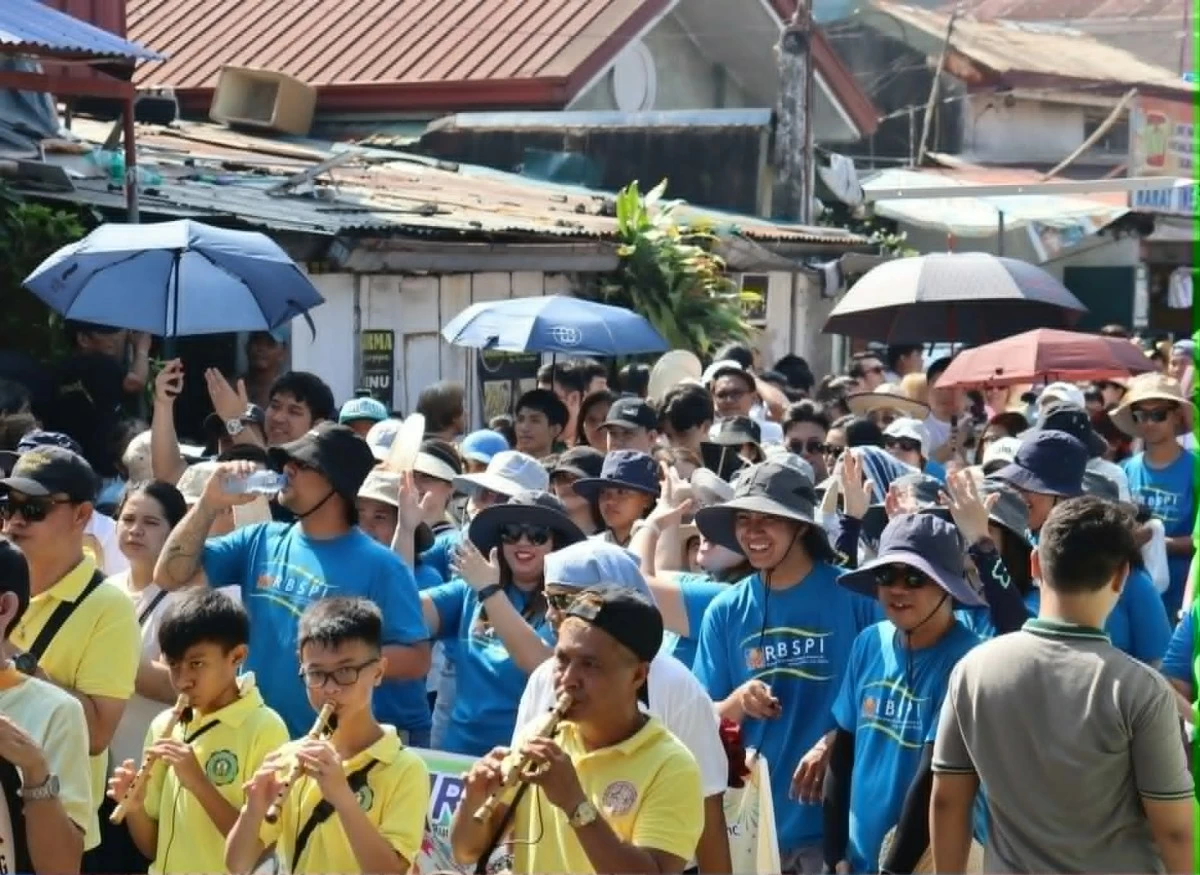 Thousands gathered in Obando, Bulacan for the 2026 Fertility Dance celebration, joyfully singing ‘Santa Clara pinong-pino --  the traditional hymn and novena to St. Clare -- accompanied by musicians playing bamboo-crafted instruments that filled the air with their vibrant sound. (Photos from Mayor Valeda/Facebook) 