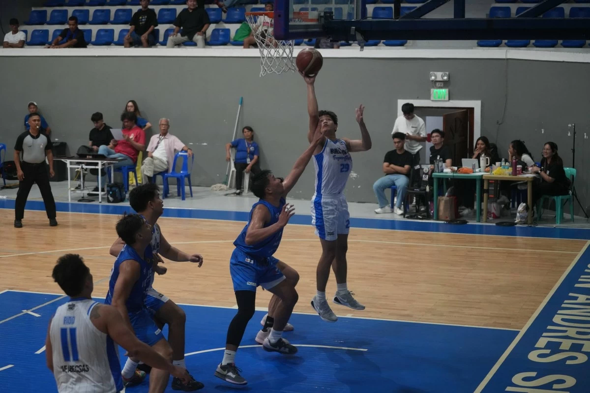 Jacob Galicia celebrates his birthday by lifting Pasig City past Imus. (MPBL Images)