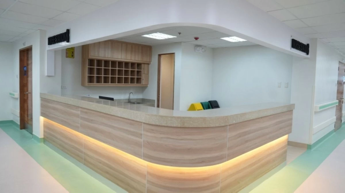 The renovated nurses' station on the fourth floor of Ospital ng Muntinlupa in Barangay Alabang, Muntinlupa (Photo from Mayor Ruffy BIazon's Facebook account)  