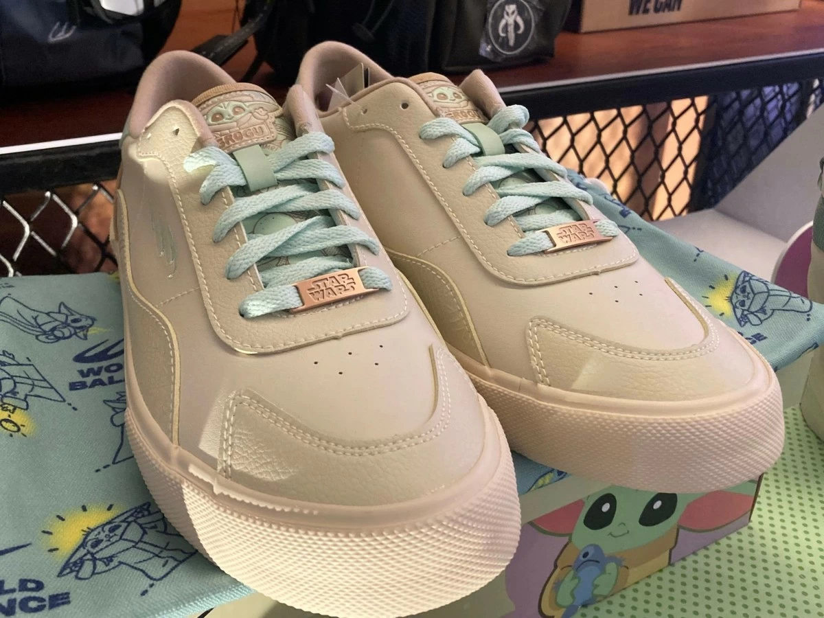 GALACTIC DRIP World Balance's Harlow Grogu shoes