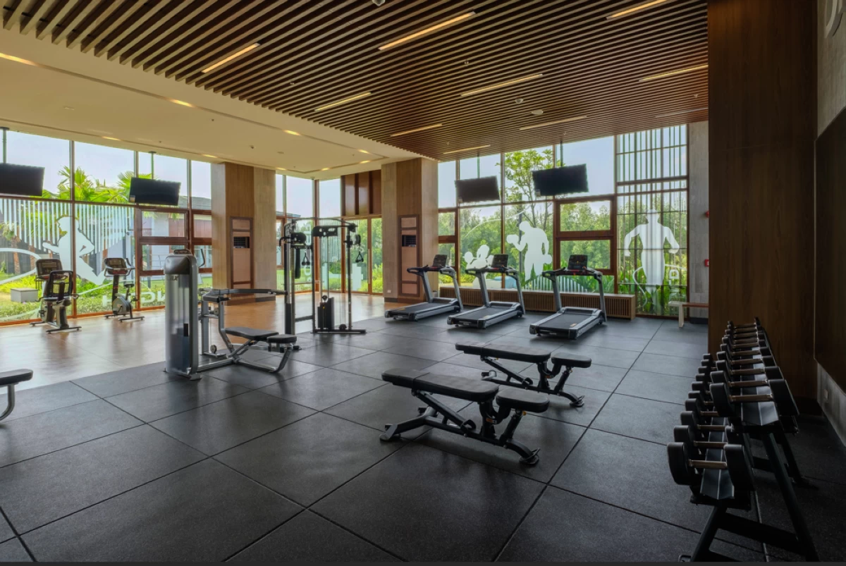Fitness gym fit with male and female changing rooms with sauna (Photo: Megaworld Corporation)