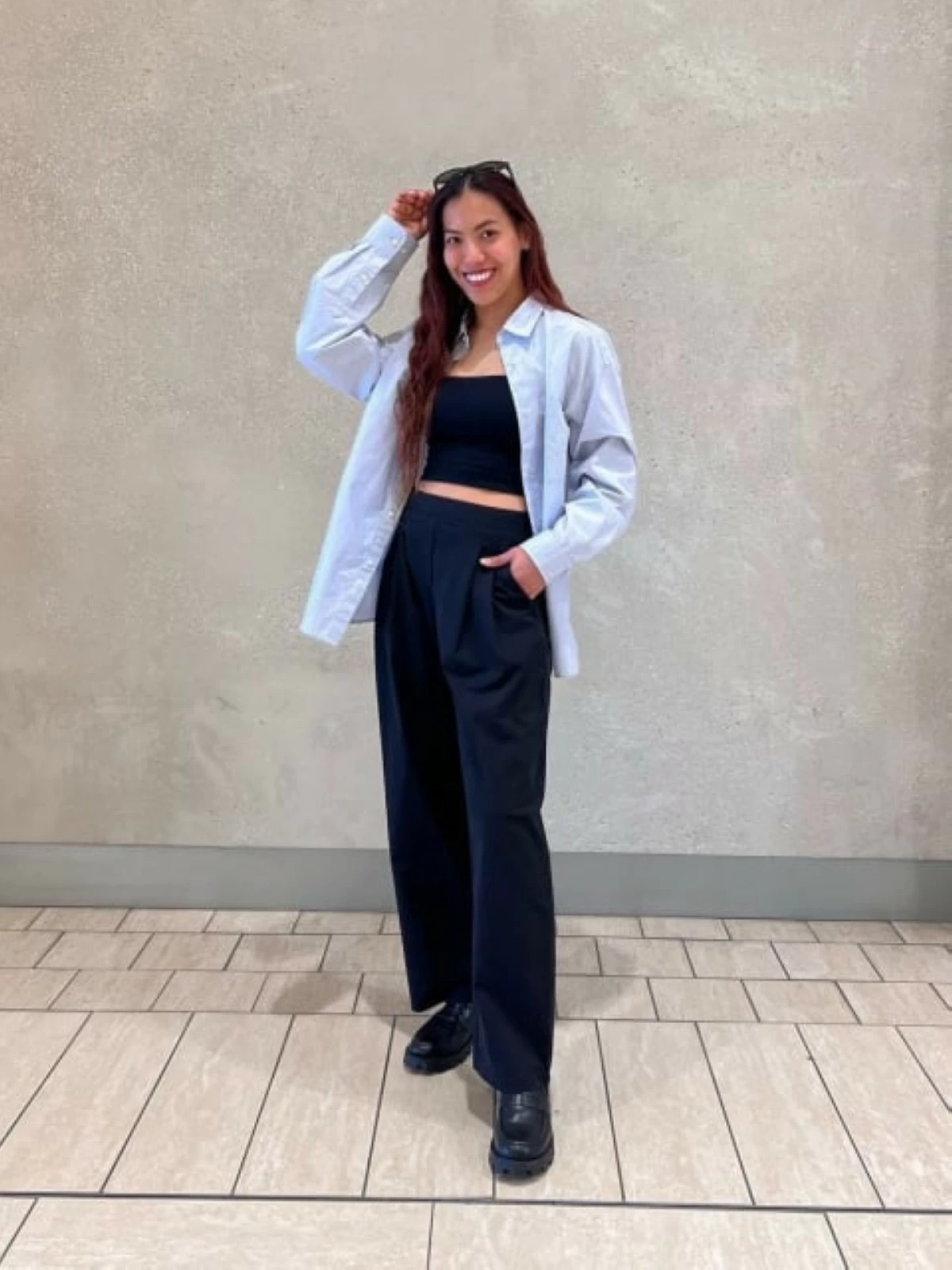 Style Hint Inspiration: Ultra Stretch Active Wide pants paired with AIRism Cropped Tube Bra Top layered in Super Non-Iron Slim Shirt