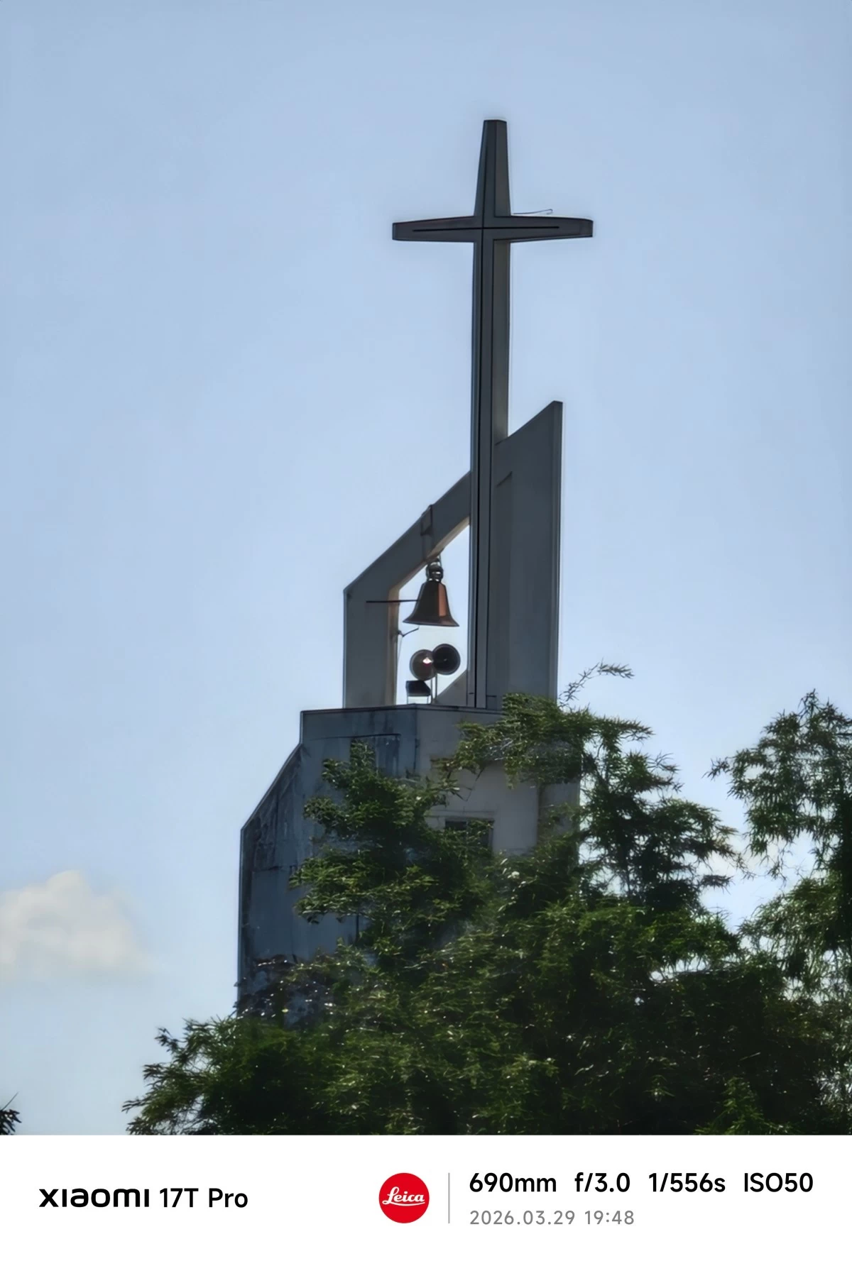 100x zoom of the same church. The Xiaomi 17T Pro can go up to 120 zoom though. 