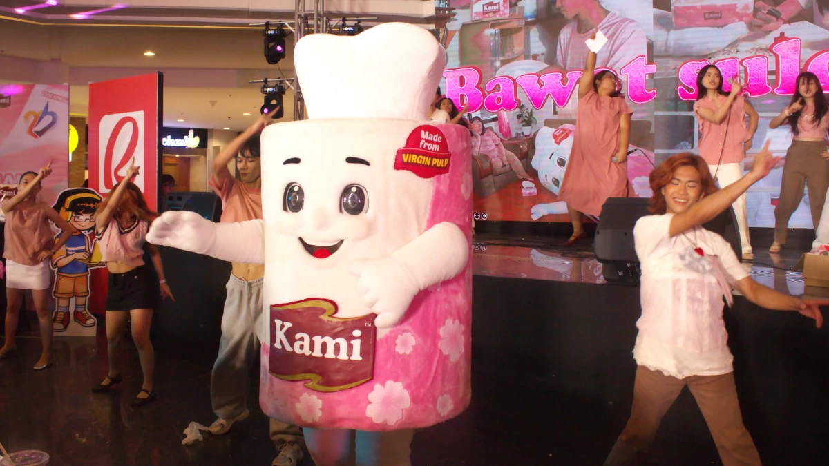 Fourth-year PUP Advertising and Public Relations students presented integrated marketing communication campaigns for Kami Tissue at Robinsons Galleria.