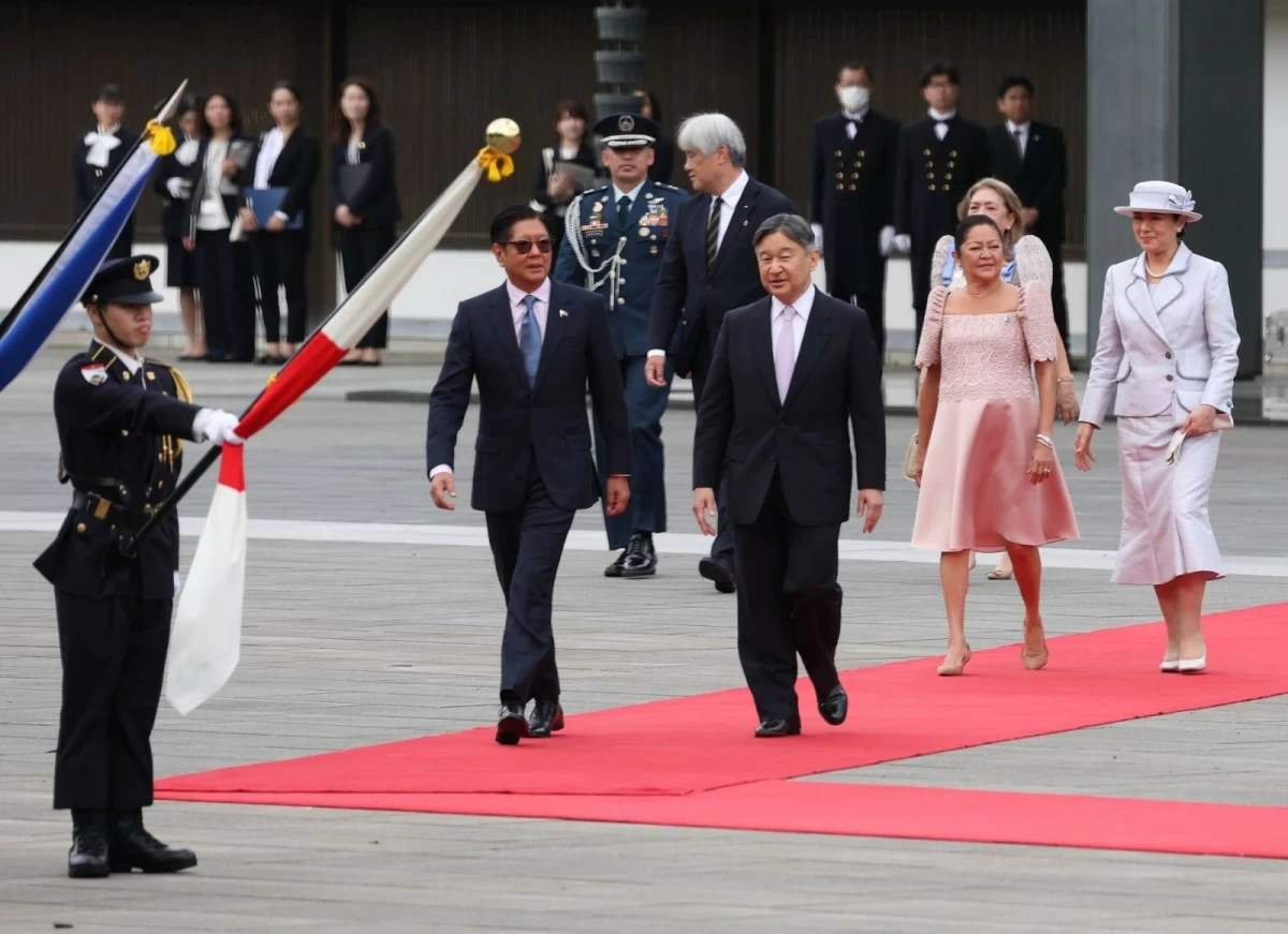 President Ferdinand R. Marcos Jr. with First Lady Liza Araneta-Marcos are welcomed by Japanese Emperor Naruhito and Empress Masako at the Imperial Palace on May 27, 2026. (PPA)