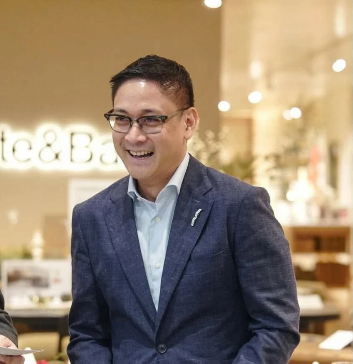 Steven Ticzon, vice president and business unit head of Crate and Barrel Philippines (Photo: Crate and Barrel)