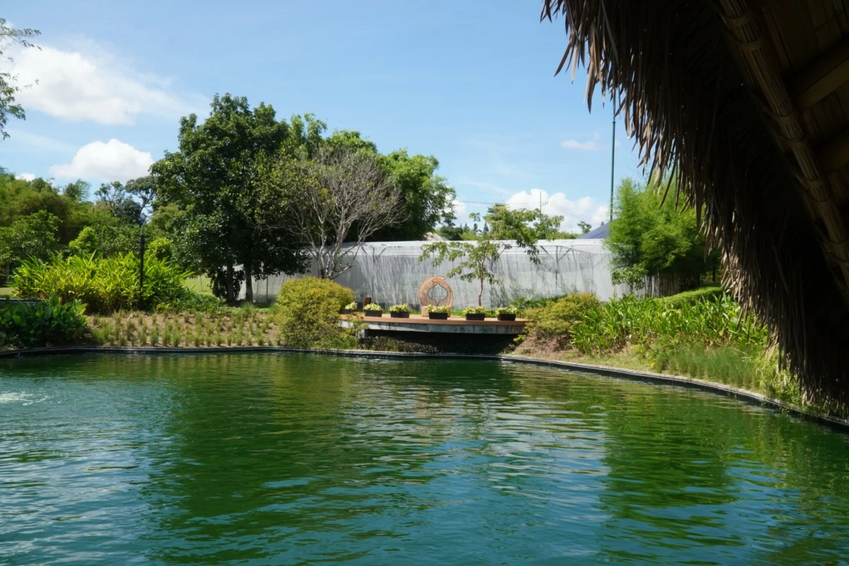 The man-made lagoon (Photo: CBDI)