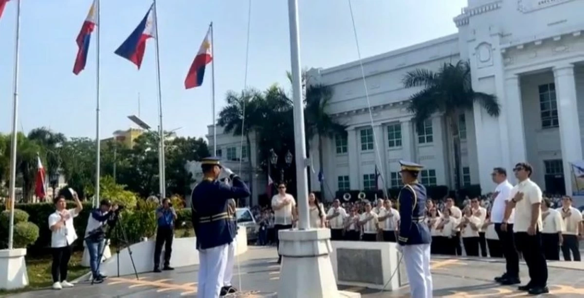 Governor Daniel R. Fernando and Vice Gov. Alexis C. Castro lead the flag-raising ceremony during the celebration of National Flag Days at the Bulacan Provincial Capitol, City of Malolos, Bulacan, on Thursday, May 28. (Photo by Freddie Velez)

