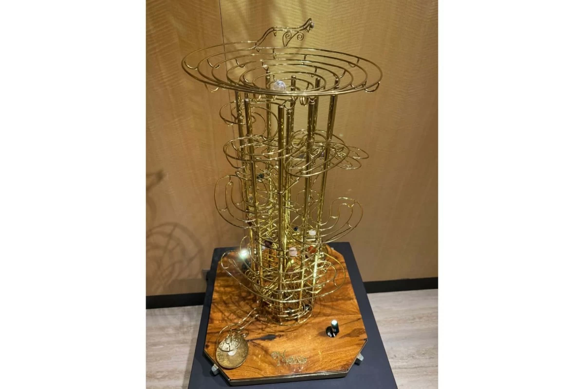 A kinetic sculpture by Ivan Co