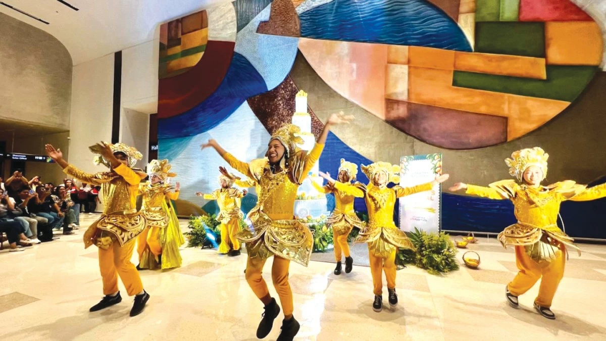 Festival-goers were treated to vibrant cultural performances that filled The Mactan Newtown with music, color, and Cebuano pride.