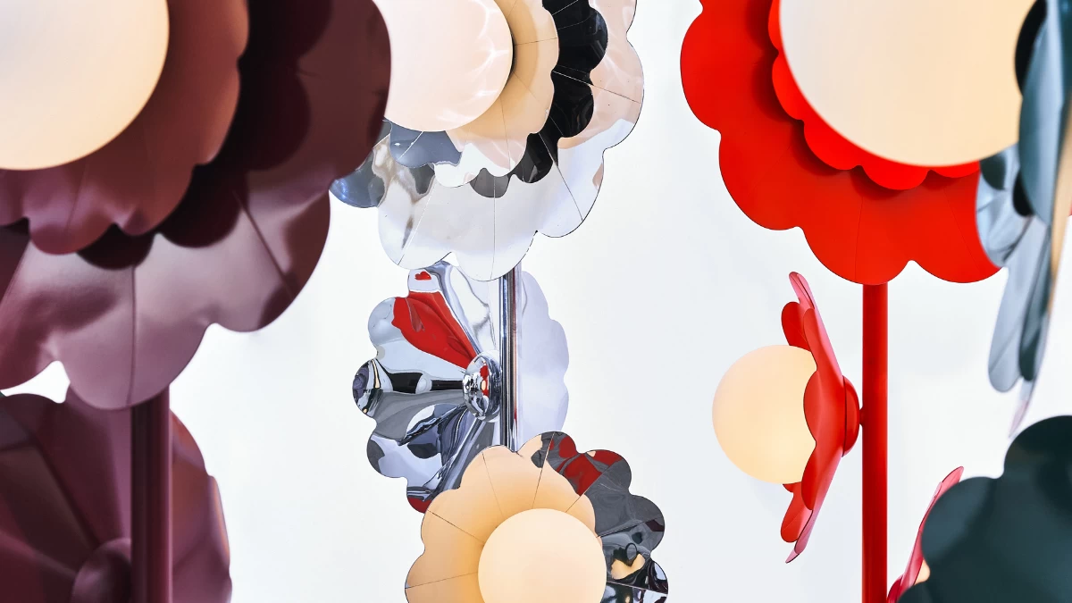 Floor lamps Ramo M and Ramo Especiale (Photo: Venzon)