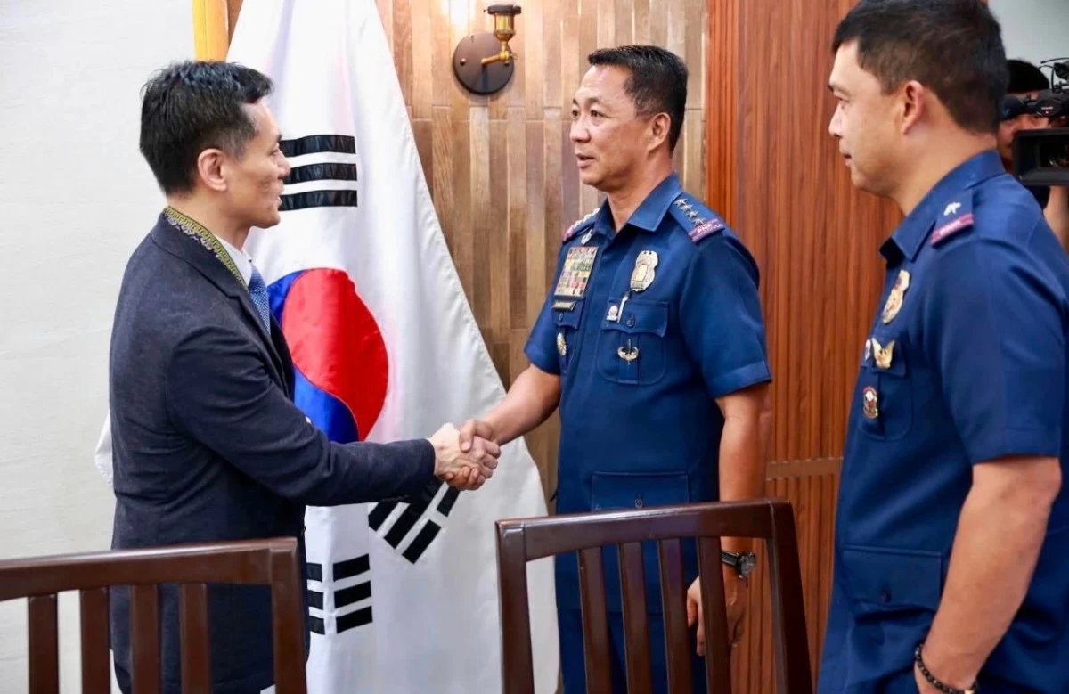 PNP chief Gen. Jose Melencio C. Nartatez, Jr. meets with top officials of the Embassy of the Republic of Korea for the ceremonial signing of the Record of Discussions (ROD) for the “Establishment of Criminal Investigation Data Management and Analysis System Project” on May 28, 2026, at Camp Crame, Quezon City.