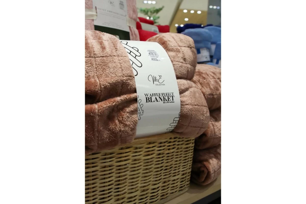 The V&E Waffle Blanket