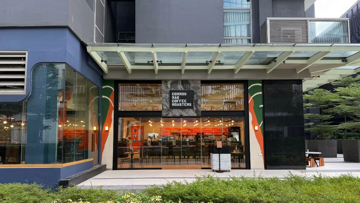 NEW ON THE BLOCK The facade of Common Man Coffee Roasters at West Gallery Place in Bonifacio Global City (Photos: CMCR)