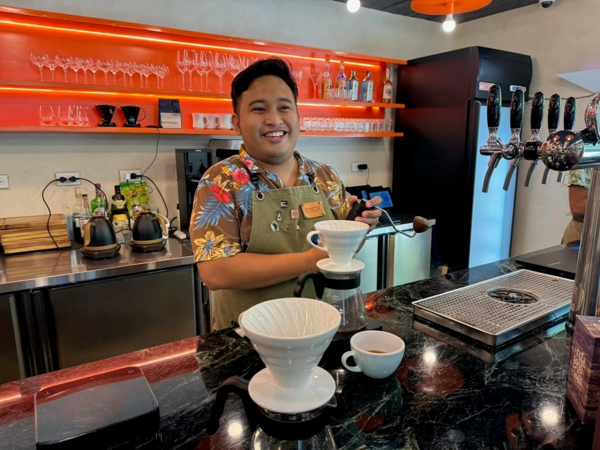 CRAFT IN MOTION RC Badion, junior Barista at CMCR, prepares a specialty coffee drink (Photo: Feliciano Rodriguez III/Manila Bulletin)