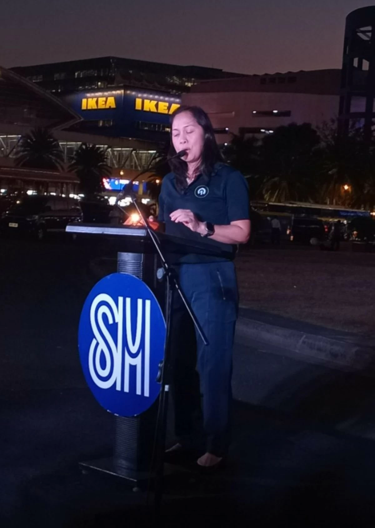 Energy Secretary Sharon S. Garin delivers her keynote speech. (Photo by Sean Fernando)