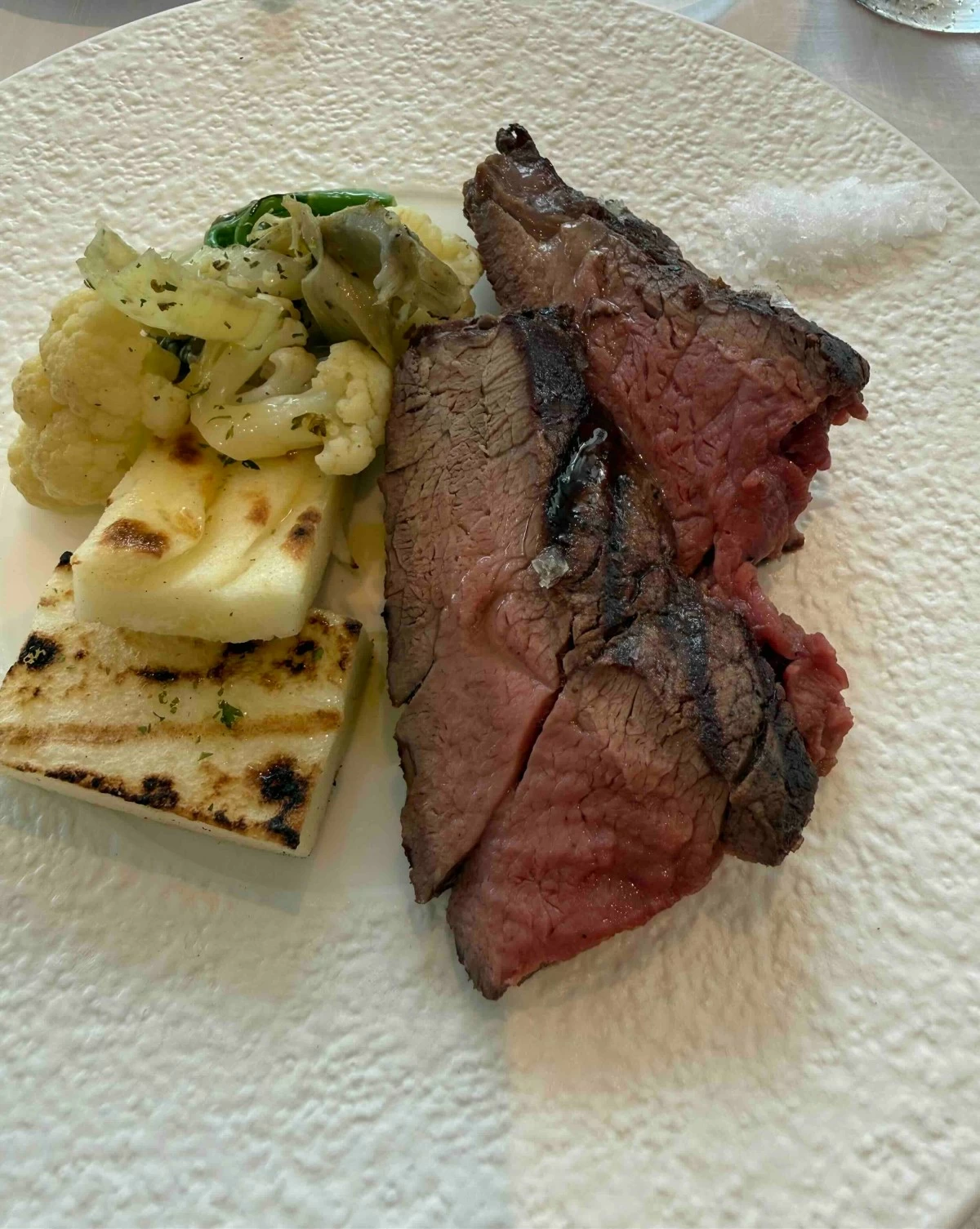 Bistecca Fiorentina (Photo: Philip Cu Unjieng)