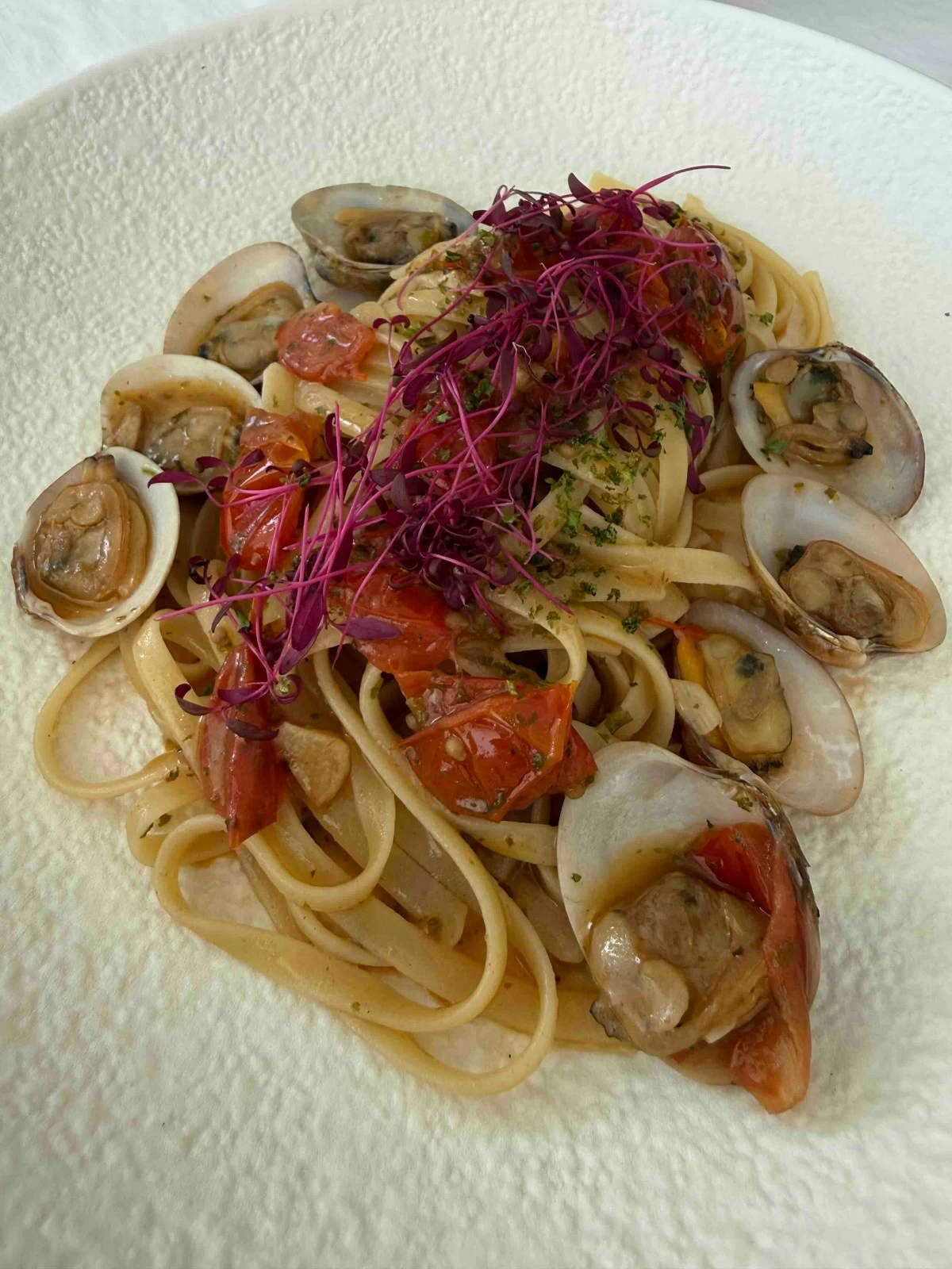 Linguini with Clams (Photo: Philip Cu Unjieng)