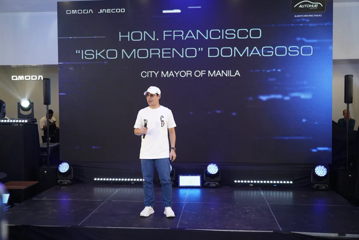 Manila Mayor Francisco “Isko Moreno” Domagoso delivers a speech during the grand dealer launch of an electric vehicle brand in Otis, Paco. (Photo courtesy of Manila PIO)