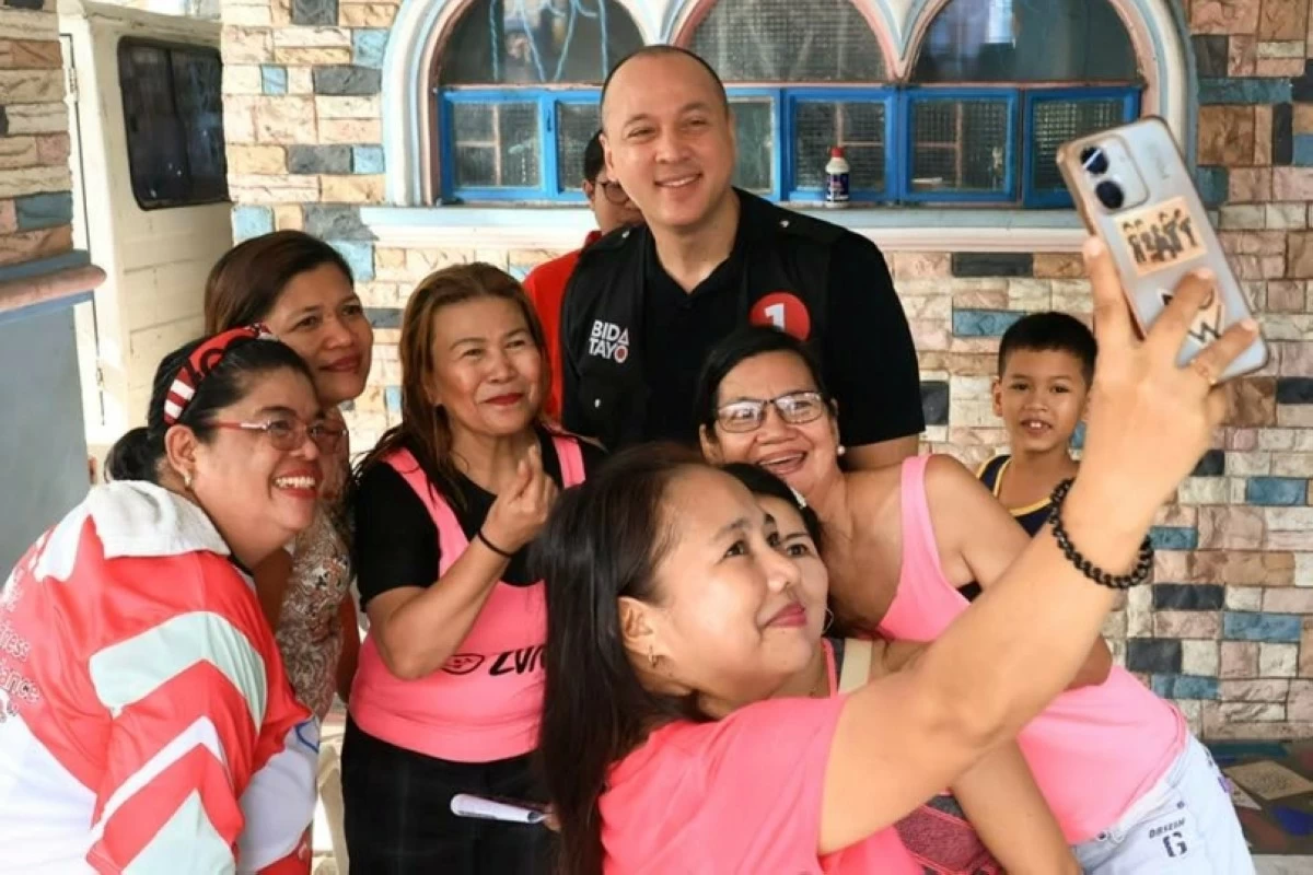 Lino Cayetano during the campaign trail last year (Photo from Lino Cayetano's Facebook account)