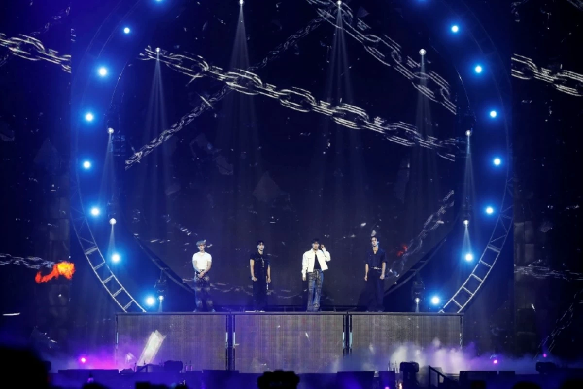 Highlight (2026 Weverse Con Festival)