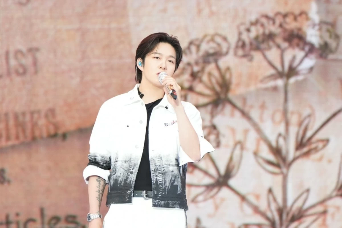 Lee Changsub (2026 Weverse Con Festival)