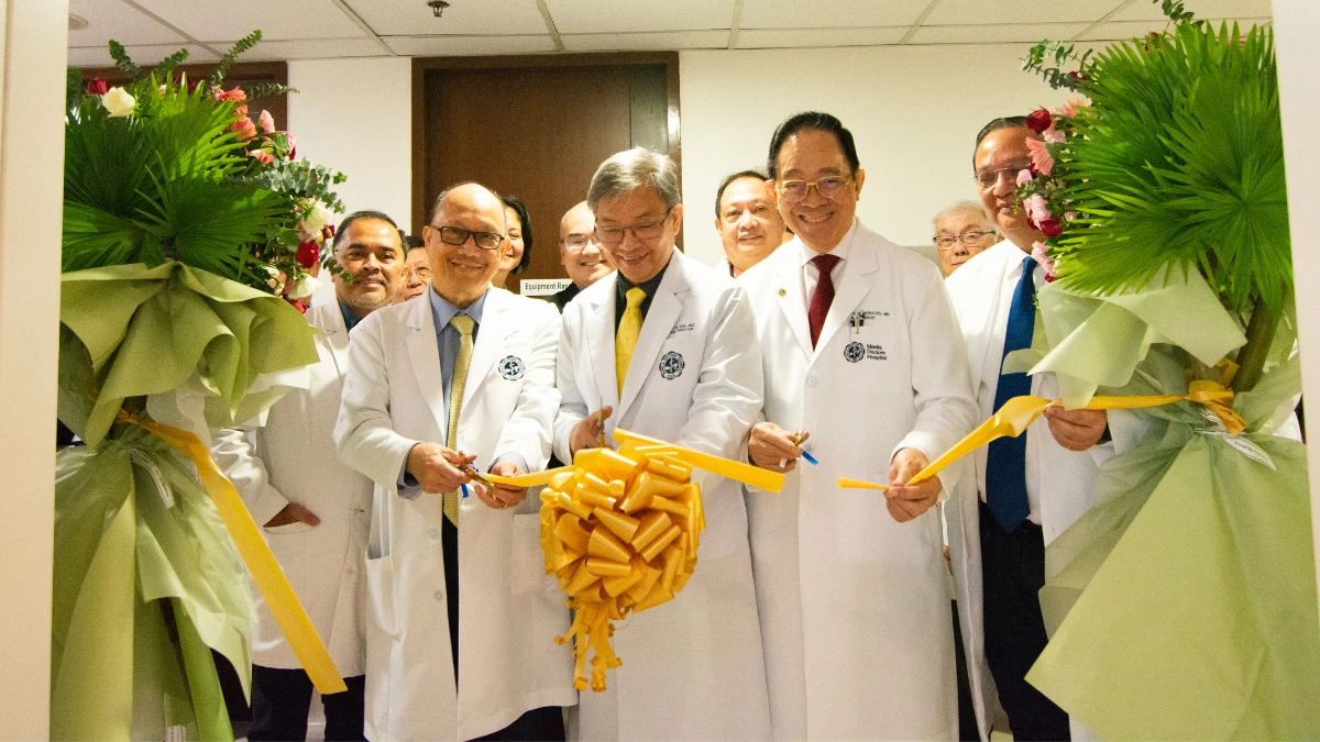 The Inaugural Ribbon-Cutting Ceremony at the Cardiac Catheterization Laboratory with the MDH Medical Leaders

