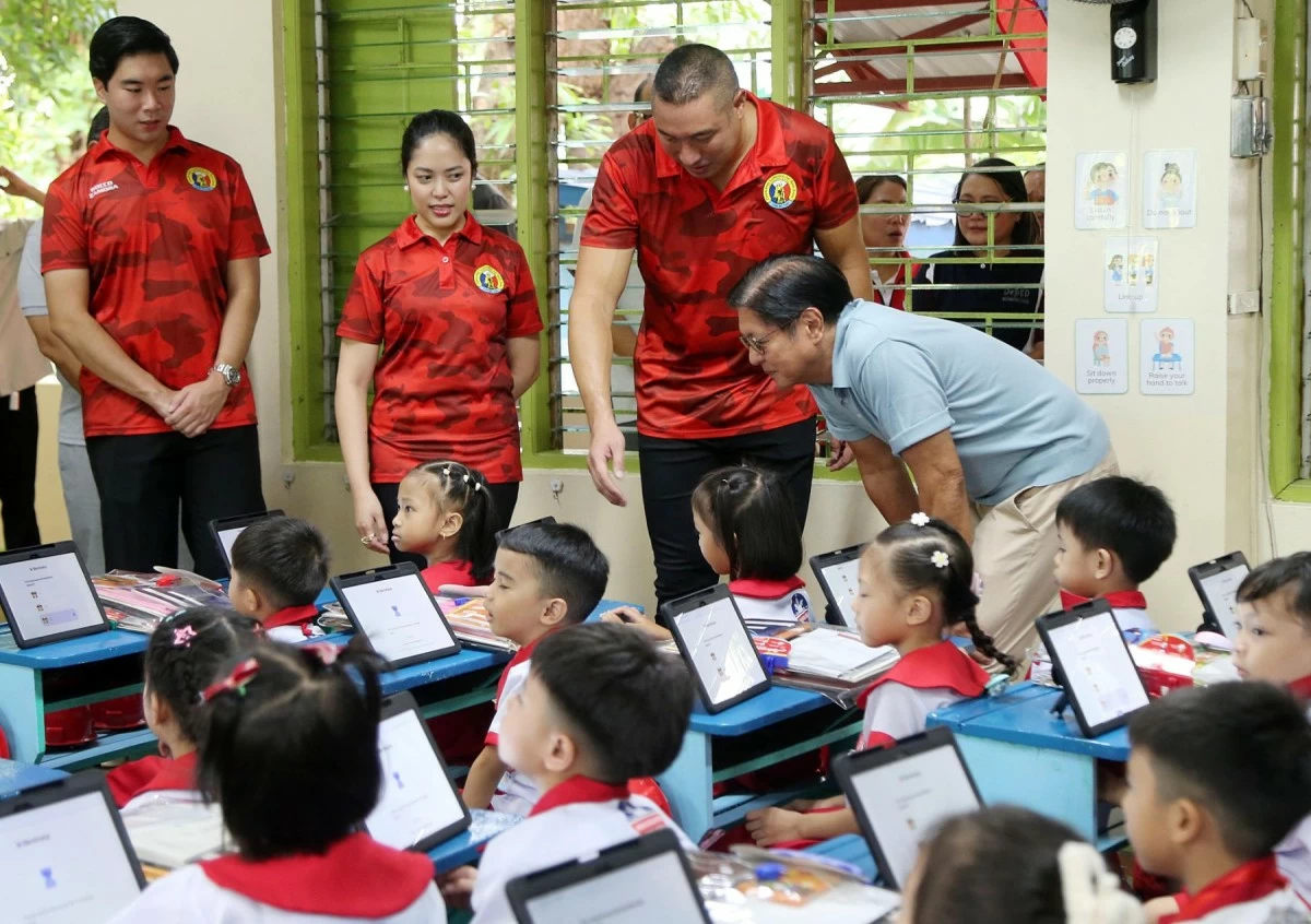 Elementary School in San Juan City on June 11, 2026. The activity highlighted ongoing efforts to support learners, improve access to education, and encourage technology-assisted learning through the provision of tablets, school bags, school supplies, and reading materials. (Photo by Mark Balmores)
