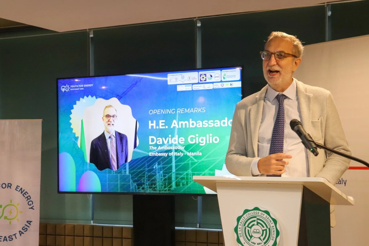 Italian Ambassador Davide Giglio delivers his opening remarks. 