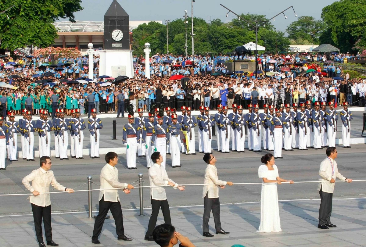 President Ferdinand R. Marcos Jr., joined by First Lady Liza Araneta-Marcos and their sons Ferdinand Alexander, Joseph Simon, and William Vincent, took part in the flag-raising and wreath-laying rites marking the 128th Independence Day celebration at Rizal Park in Manila on June 12, 2026. (Photos by Mark Balmores)