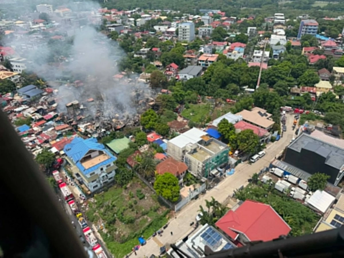 The fire in Barangay Western Bicutan, Taguig, on June 13 (Photo from Philippine Air Force) 