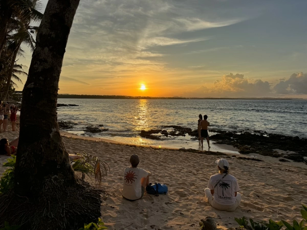 GOLDEN HOUR Another magical sunset paints the skies over Siargao (Photo: Feliciano Rodriguez III/Manila Bulletin) (Photo: Feliciano Rodriguez III/Manila Bulletin)