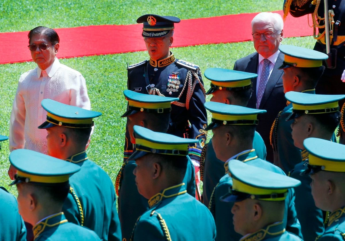 President Ferdinand R. Marcos Jr. welcomes President Frank-Walter Steinmeier of the Federal Republic of Germany during an arrival honors in Malacañan Palace on June 16, 2026. (Mark Balmores)