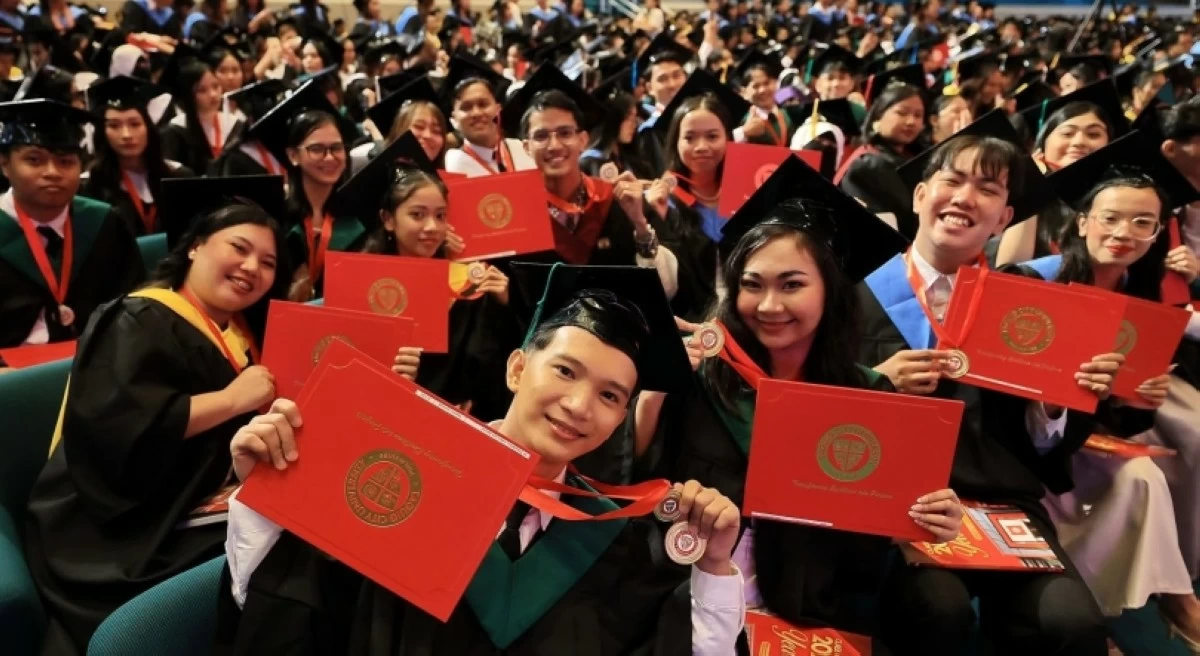 The 20th Commencement Exercises of the Taguig City University (TCU) on June 16 (Photo from the Taguig City government) 

