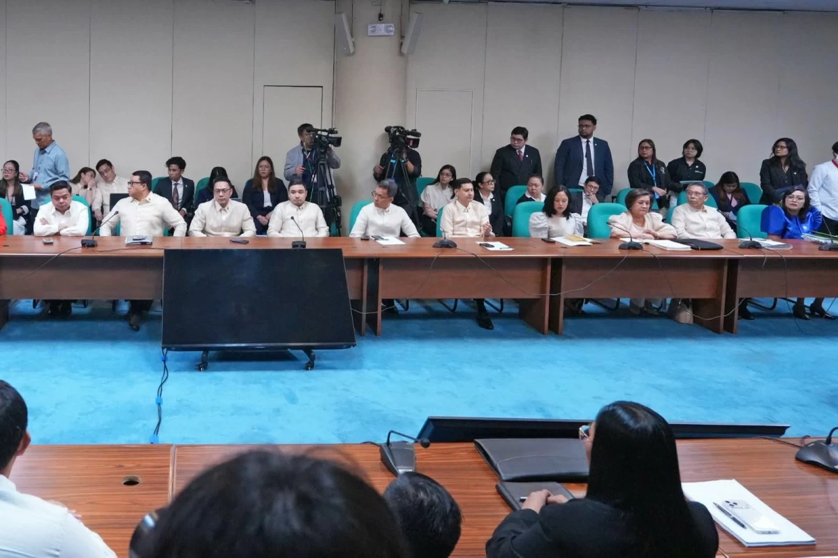 The House prosecution panel attends the pre-trial conference at the Senate (House of Representatives)
