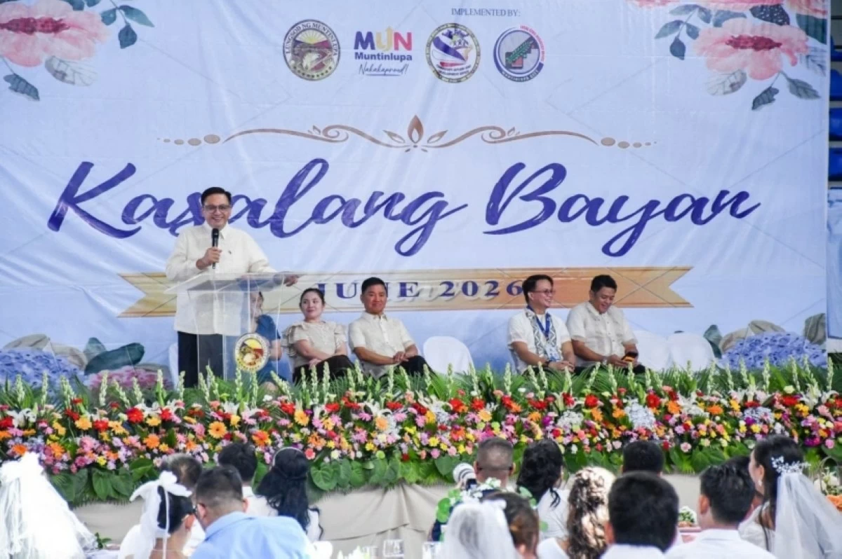 Muntinlupa Mayor Ruffy Biazon, Rep. Jaime Fresnedi and other officials at the Kasalang Bayan 2026 in Muntinlupa on June 18 (Photo from Muntinlupa PIO) 