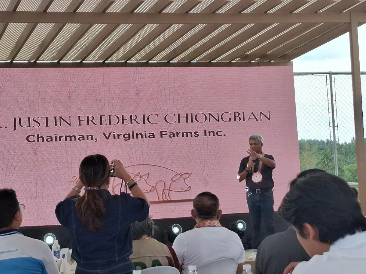 JUSTIN Frederick Chiongbian, president of Virginia Farms Inc., speaks during the inauguration of the company’s multi-billion piggery farm in Aloguinsan, Cebu. (Calvin D. Cordova)