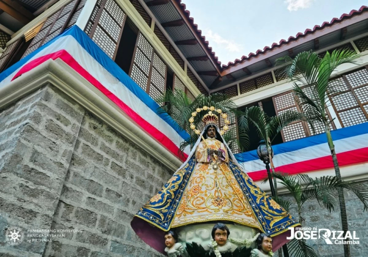 The visit of the image of the Our Lady of Peace and Good Voyage at the Rizal Shrine in Calamba was part of the activities to commemorate the pilgrimage of Jose Rizal to Antipolo (Photo from NHCP-Museo ni Jose Rizal's FB page)